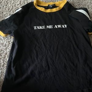 graphic tee